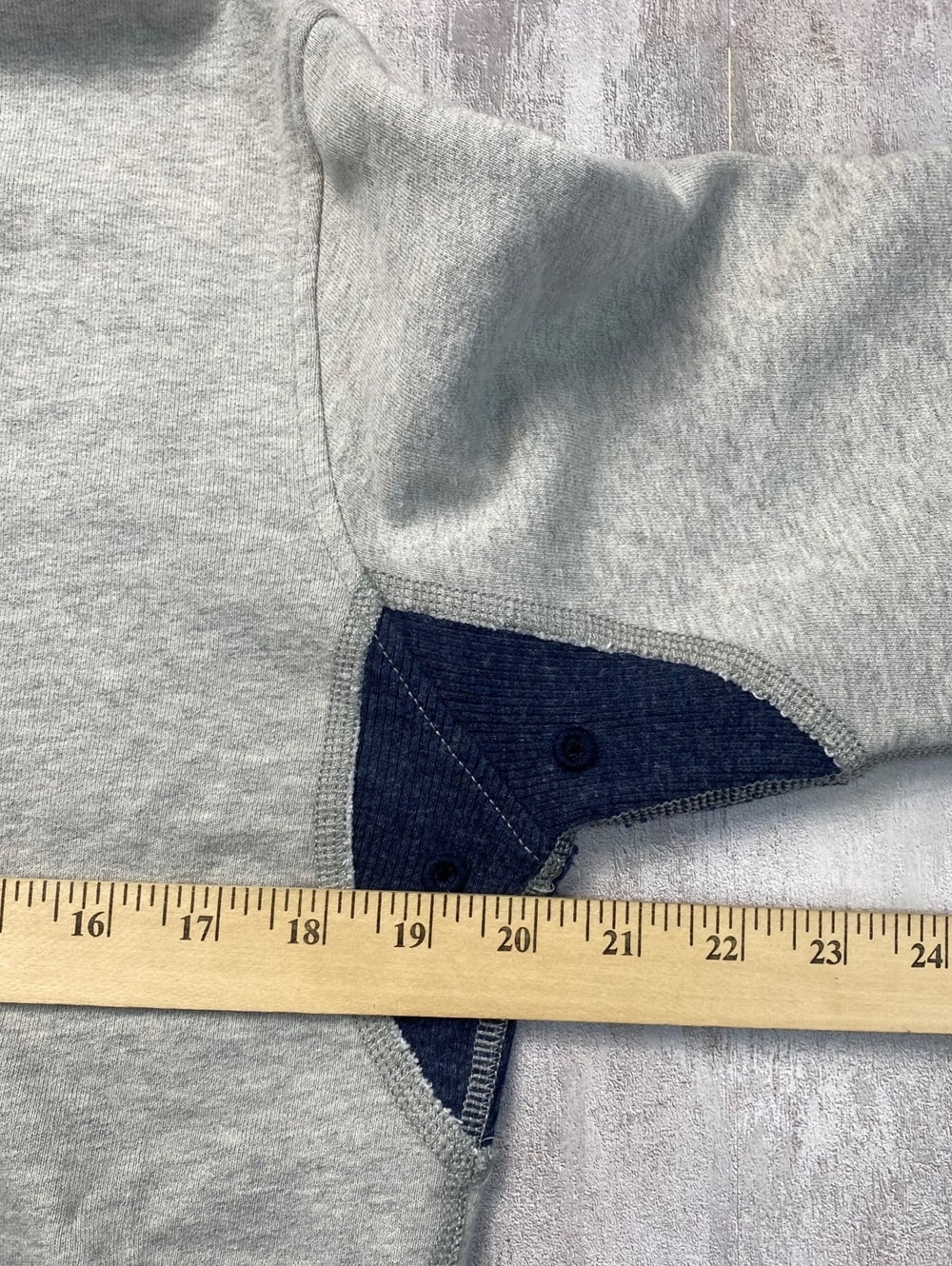 Vintage Late 2010s Mens Small Hoodie Sweatshirt Colorblock Grey Navy Pullover - Picture 3 of 7